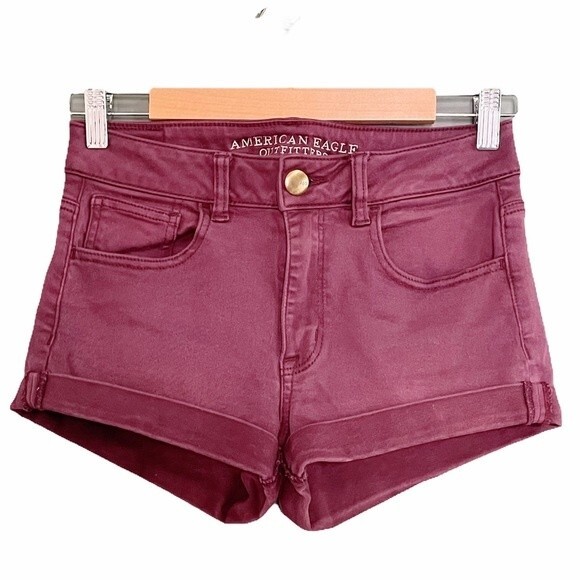 American Eagle Shorts Hi-Rise Shortie Burgundy Brushed Twill Women’s Size 4 - Picture 1 of 10